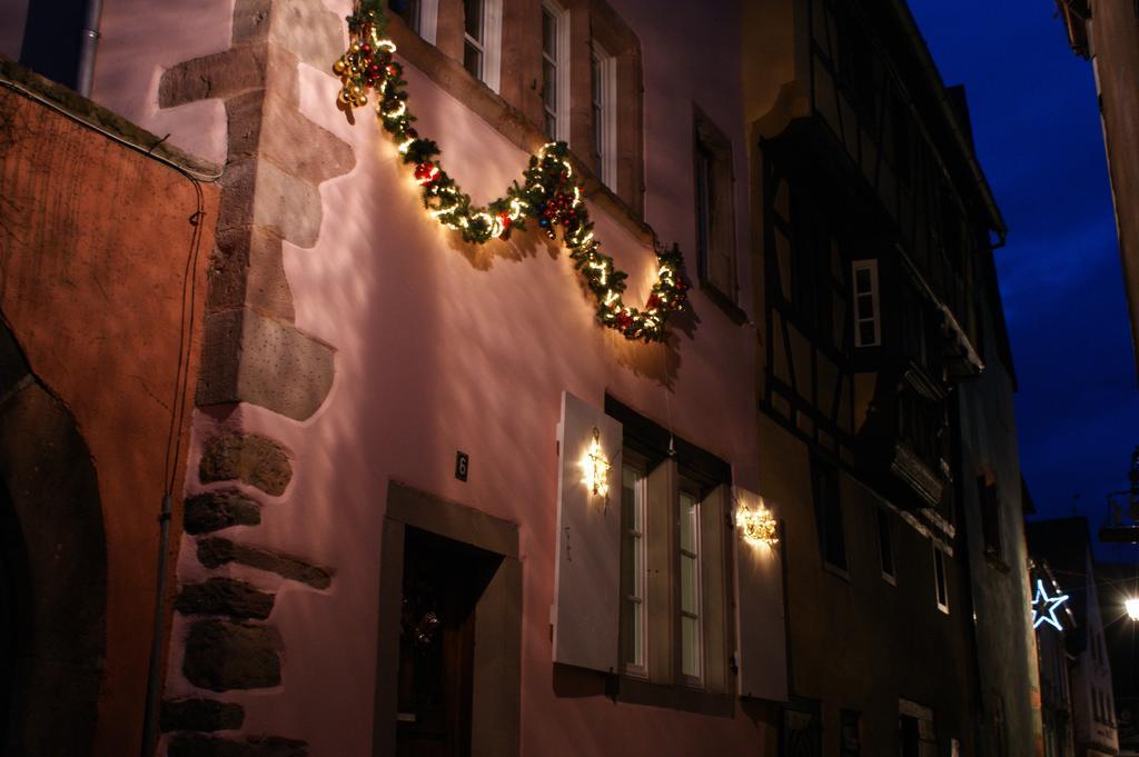 Ferienwohnung Location "Charme" Riquewihr Zimmer foto